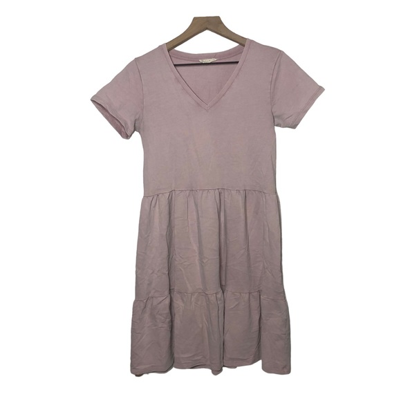 Jane and Delancey Dresses & Skirts - Jane and Delancey Light Pink V-Neck Short Sleeve Tiered T-Shirt Dress